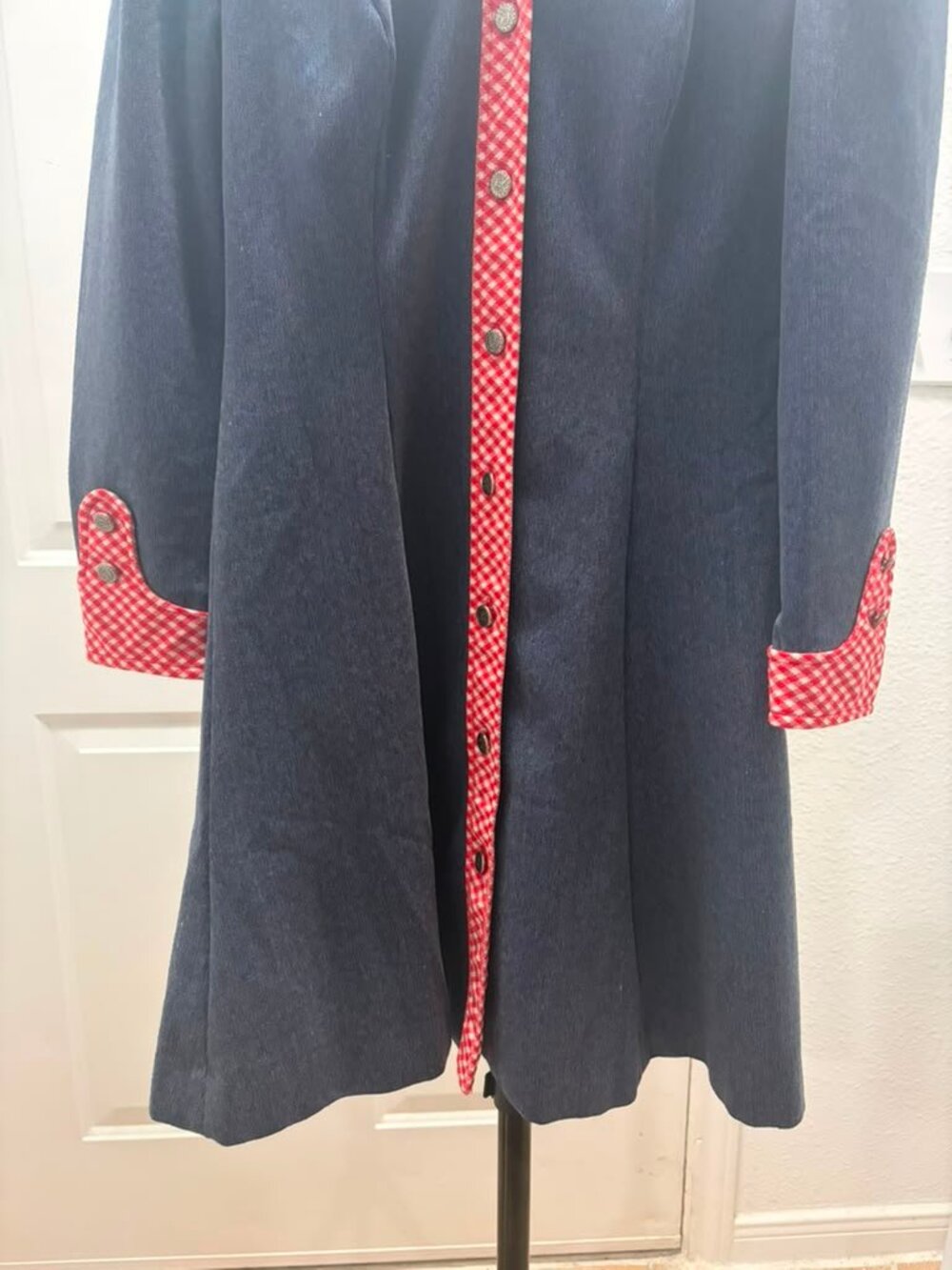 1970s original denim shirt dress - Picture 3 of 6